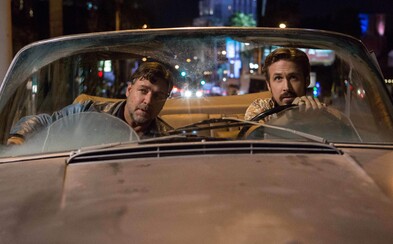 Dvojka Gosling a Crowe perfektne vtipkuje aj v poslednom traileri pre detektívku The Nice Guys Dvojka Gosling a Crowe perfektne vtipkuje aj v poslednom traileri pre detektívku The Nice Guys