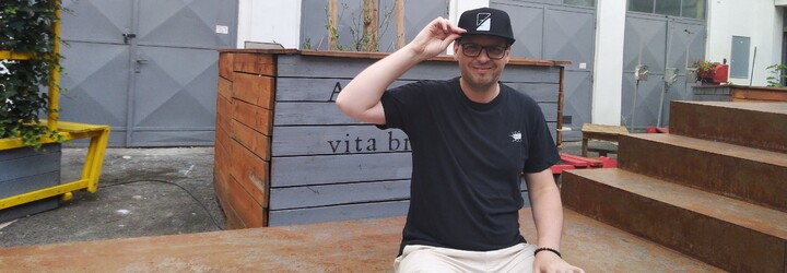 Ženy jsou pro české rappery „spotřebním zbožím“, tvrdí autor výzkumné práce Petr Adámek (Rozhovor)