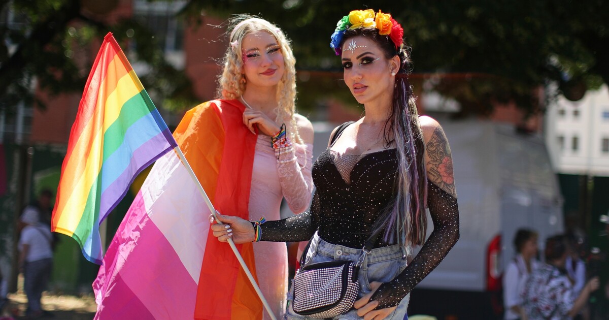 V Budapešti se uskutečnil Pride i přes hrozby. Tisíce lidí se nenechaly zastrašit