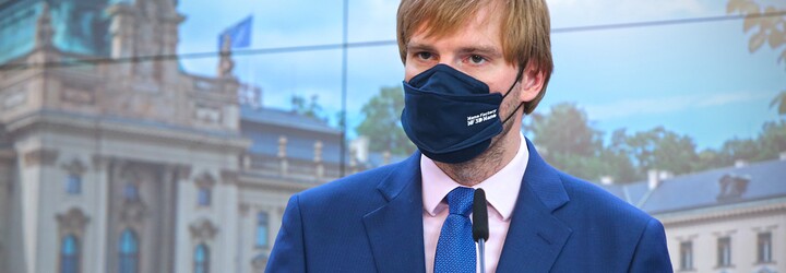 Vojtěch: Covid se šíří hlavně ve školách a firmách, kde pracují neočkovaní lidé. Protilátky neuznáme a třetí dávka bude nutná