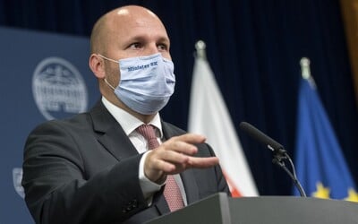 O 10-dňovej karanténe pre ľudí, ktorí sa nedajú otestovať, ešte vláda nerozhodla. Na hraniciach nás možno čaká 60 dní testovania.