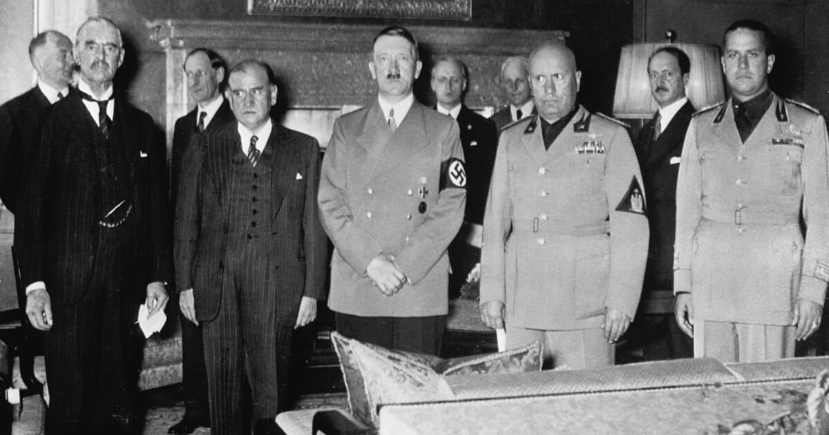 KVÍZ: Spal*a jsi o hodinách dějepisu? Otestuj si, co si pamatuješ o mnichovské dohodě