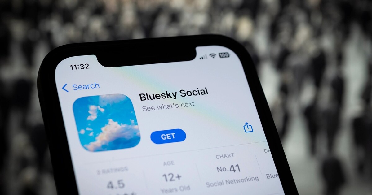 Podoba čistě náhodná. Bývalý šéf Twitteru založil sociální síť, která vypadá... jako Twitter