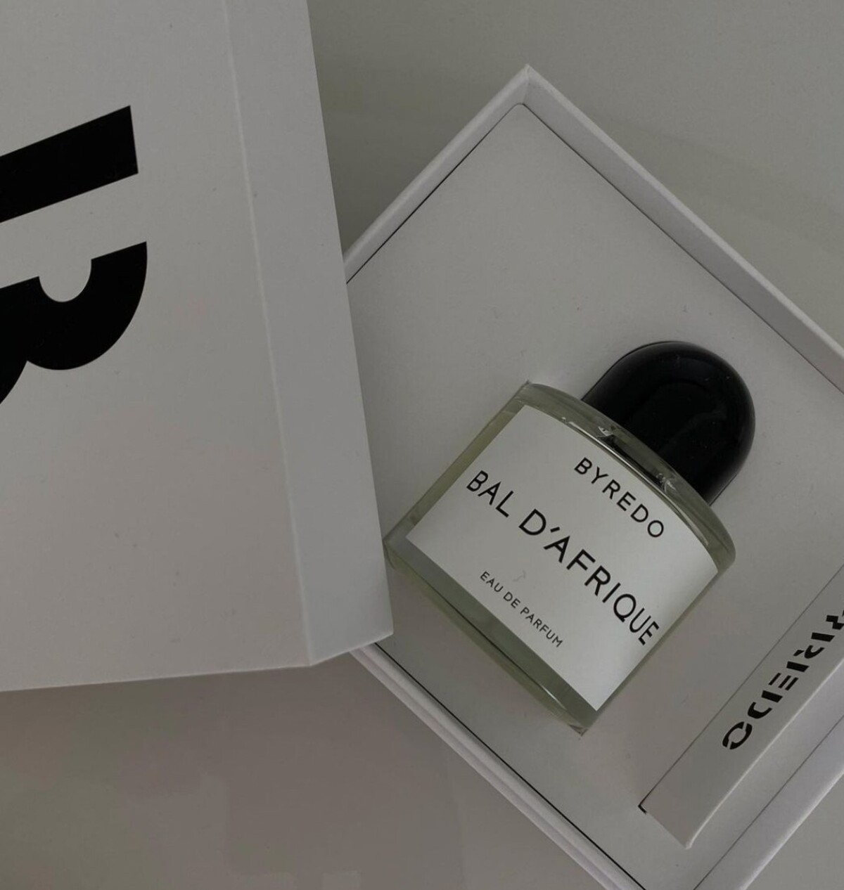 Parfumom značky Byredo podľahli hviezdy aj influenceri. Ak k nim chceš privoňať, máme pre teba skvelý tip.