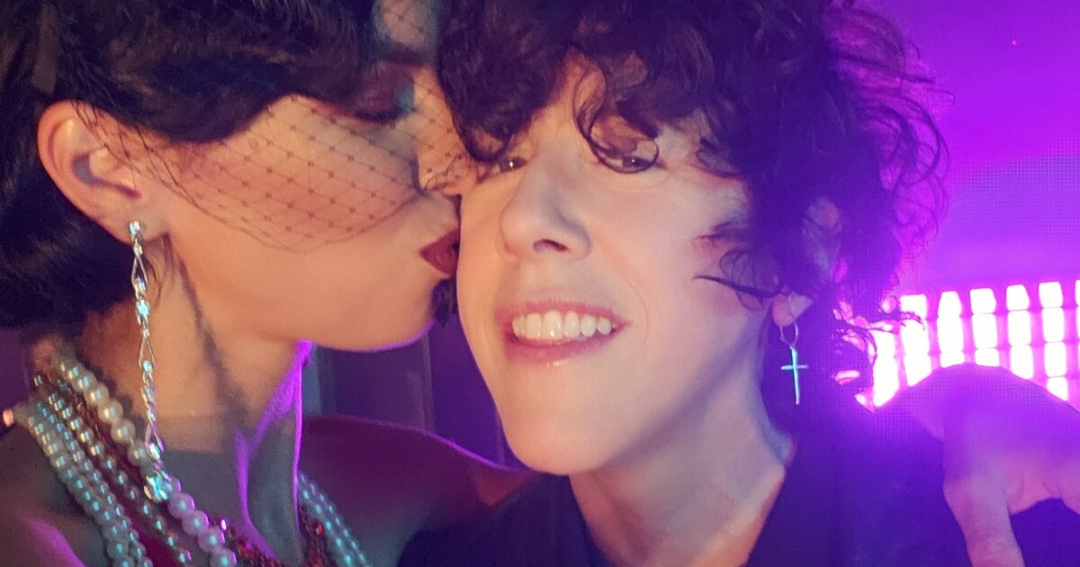 Video: Exkluzivní záběry z natáčení nového klipu LP v Praze. Její partnerku ztvárnila herečka z Rafťáků