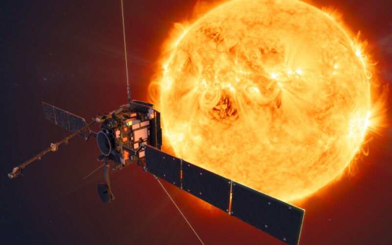 Do vesmíru dnes ráno odštartoval nový satelit európskej ESA a americkej NASA. Má nám pomôcť pochopiť erupcie na Slnku a to prečo sa kažých 11 rokov mení ich charakter. 