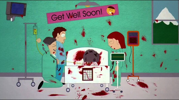 V další scéně se Kenny dostal do nemocnice, kde operace nedopadla úplně nejlépe. Co dostal místo srdce?