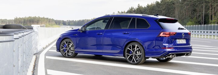 Nejzábavnější Golf v historii přichází i v rodinném balení. Model Variant má 320 koní a revoluční 4Motion