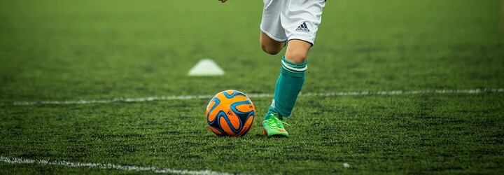 Na fotce Cristiana Ronalda nechtěně zazářil nahý spoluhráč v šatně. Chiellini o focení nevěděl