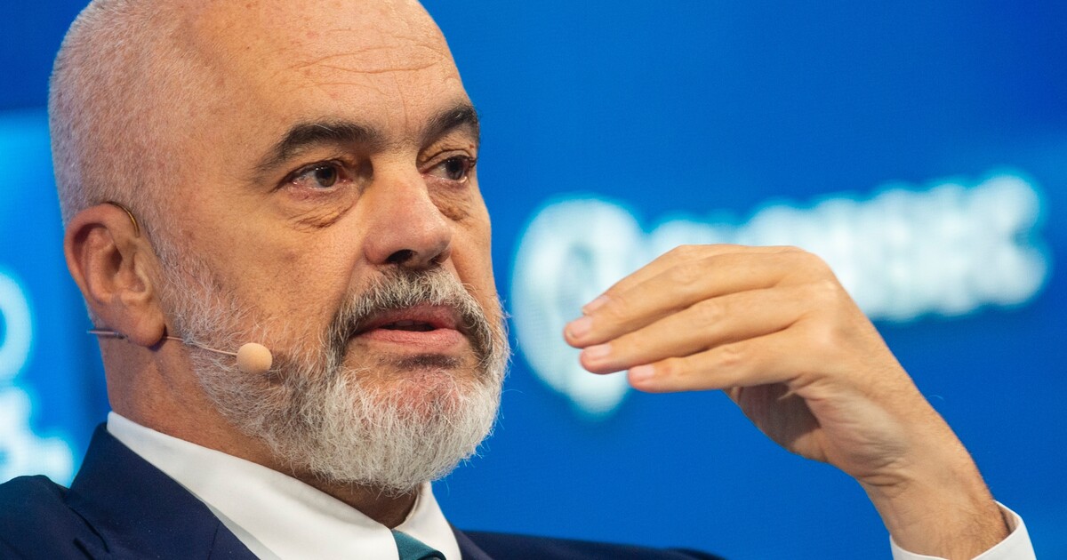 Albánie má kuriózní novou ministryni. Není to člověk, ale umělá inteligence