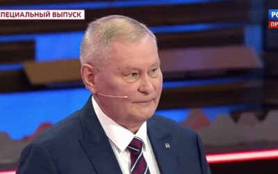 Ruský armádny plukovník v televízii tvrdil, že Putinova armáda je na tom čoraz horšie. Po dvoch dňoch zmenil názor.