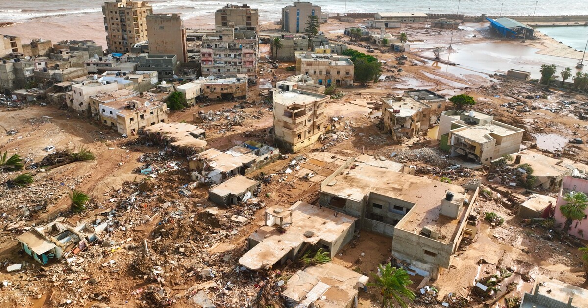 Nejznámější prorok historie předpověděl na rok 2025 jednu katastrofu za druhou. Přijde mor, povodně i nová civilizace