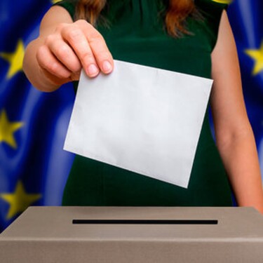 Ktorá krajina už 3-krát po sebe zaznamenala najnižšiu volebnú účasť v rámci celej EÚ?