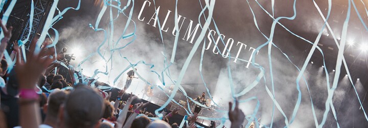 PLAYLIST TÝŽDŇA: Emotívne balady Caluma Scotta, album s 30 skladbami od Logica aj zmena štýlu britských indie-rockerov Foals 