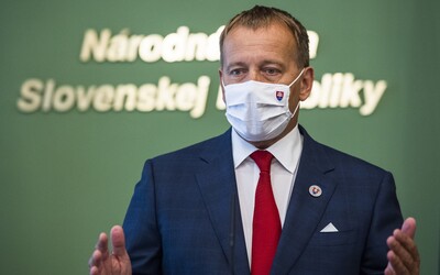 Keď to bude pekná baba, aj sa s ňou vyspím - hovorí Boris Kollár čo by robil, keby naňho nasadili volavku. Diskreditácia ho neodradí. Jaroslav Haščák mu vraj dal prednášku o médiách.