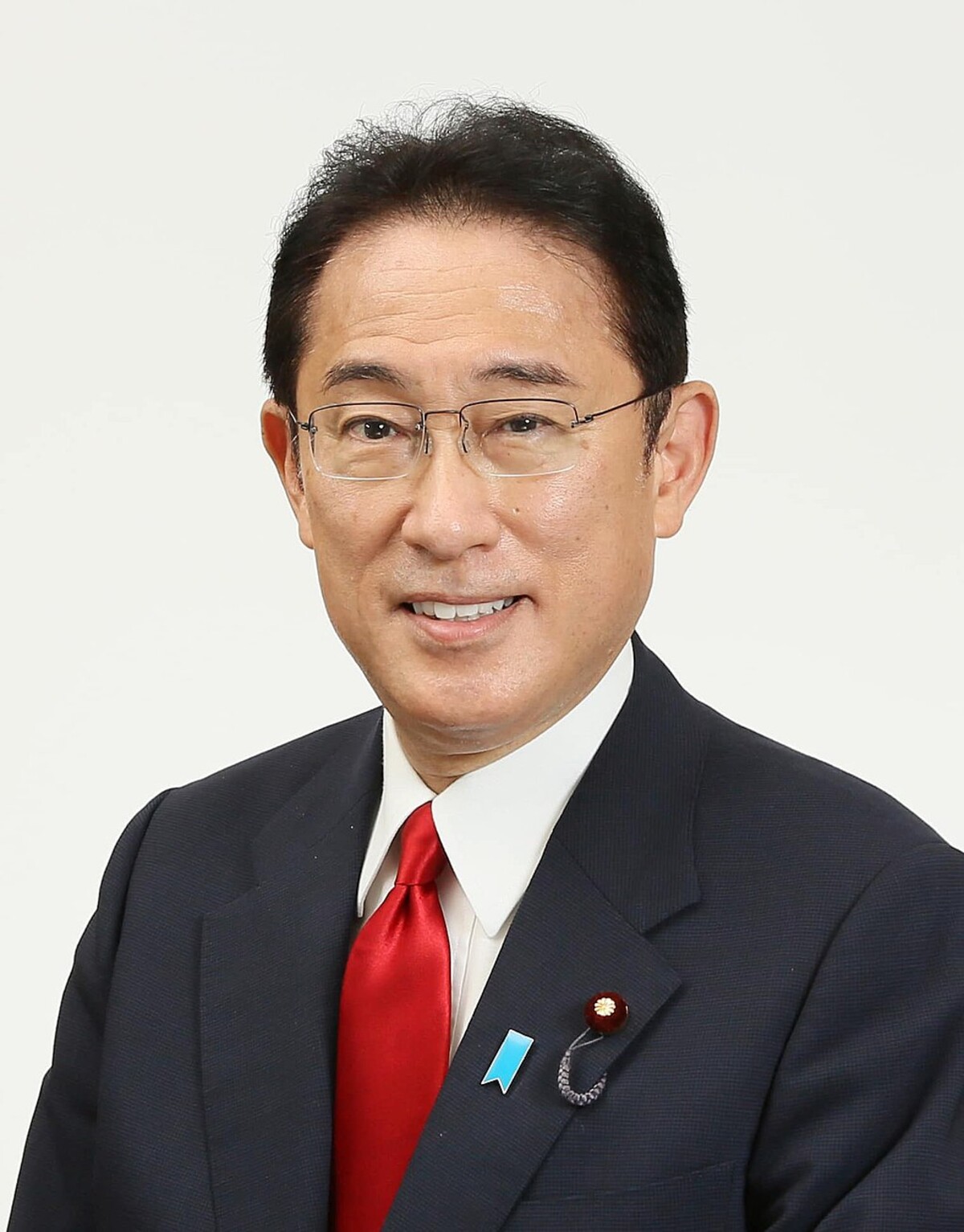 Fumio Kišida, japonsko, premiér
