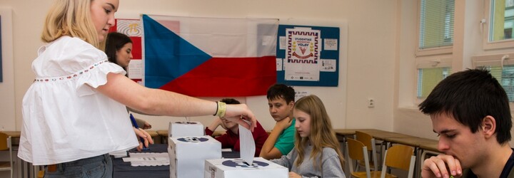 Studentské volby jako výpověď o nejmladší generaci. Středoškoláci si v prosinci mohou vyzkoušet volbu prezidenta