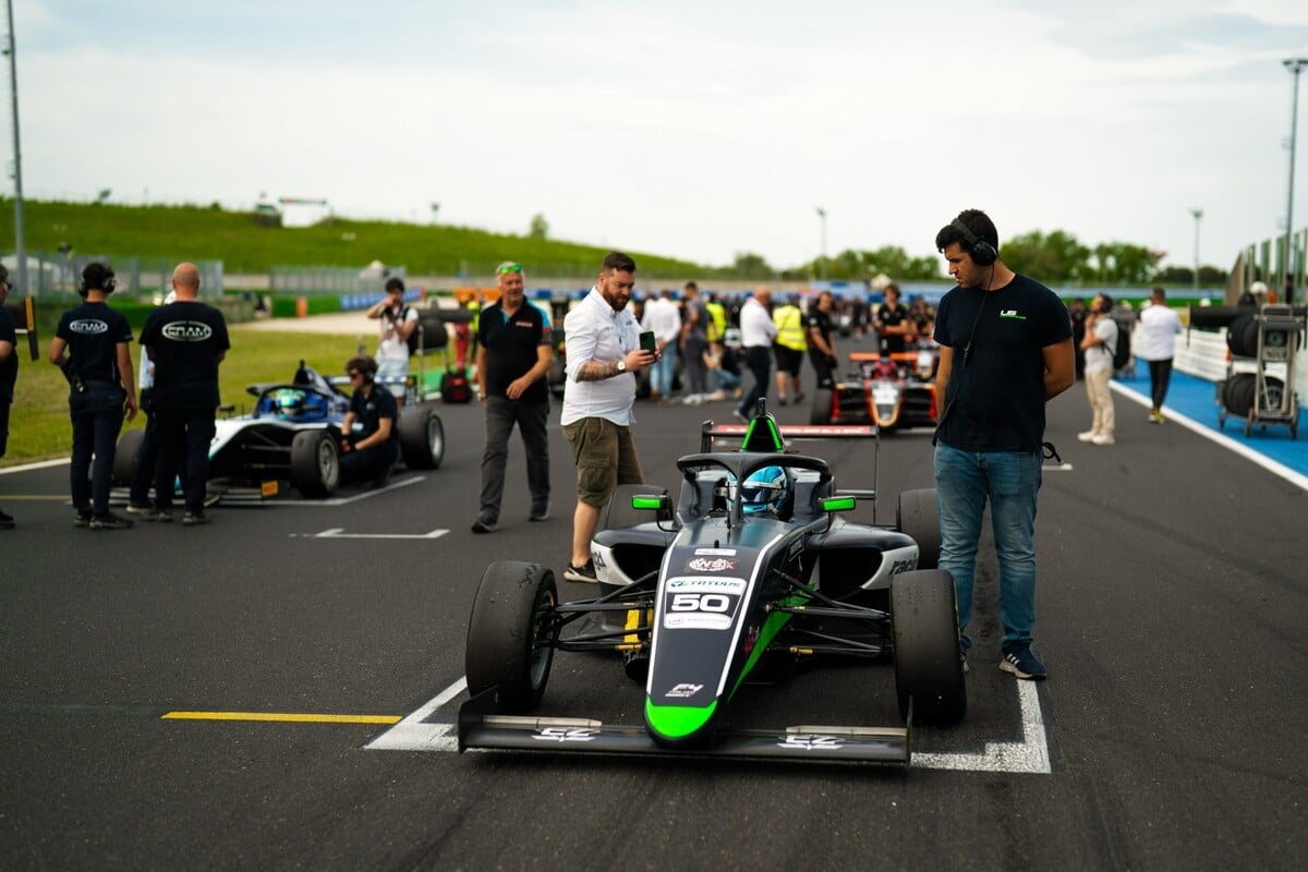 Český pilot F4 Jan Koller