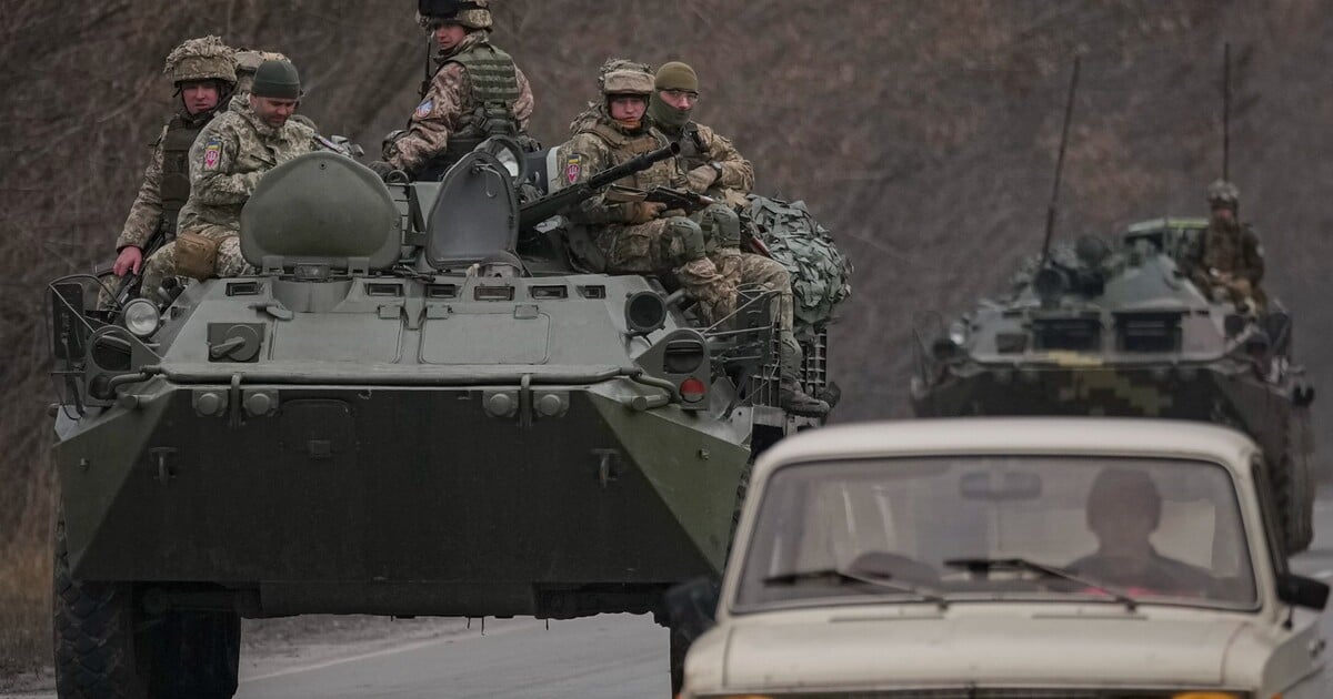 Průzkum: Měla by Ukrajina vstoupit do NATO nebo EU? Polovina Čechů je pro