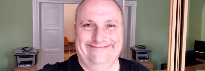 Aromantický asexuál Ondřej Beck: Občas nějaký kamarád navrhl, zda nechci zkusit prostitutku, která by mě „vyléčila“ (Rozhovor)