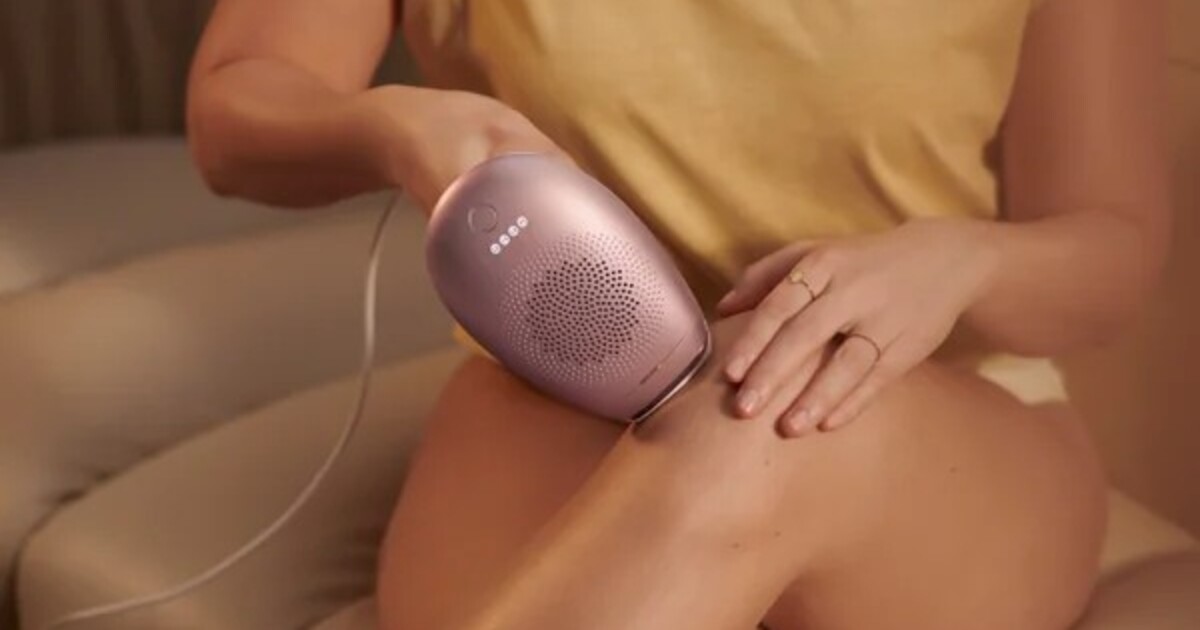 Vyzkoušela jsem populární IPL epilátor: zbavil mě chloupků a tmavých teček, nebo to byly vyhozené peníze?