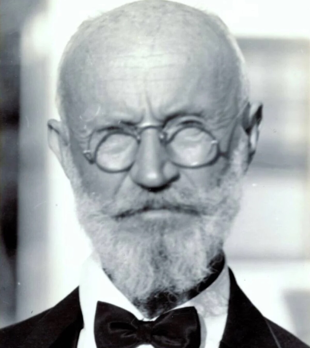 Carl Tanzler.