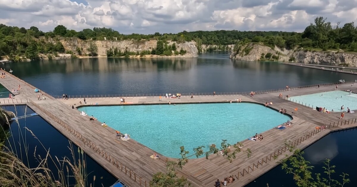 U našich sousedů vzniklo jedinečné koupaliště se vstupem zdarma. Připomíná exotické pláže a leží jen 2 hodiny od Ostravy