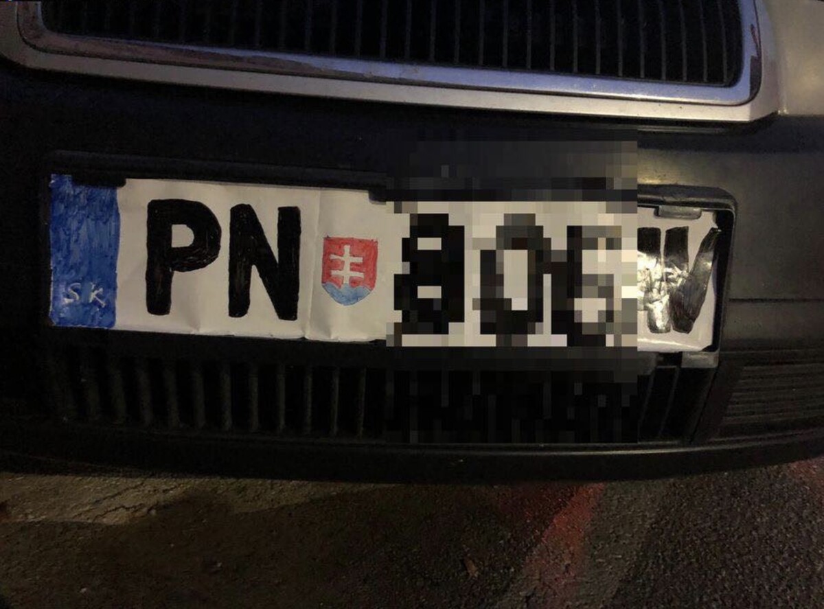 Polícia, špz, auto