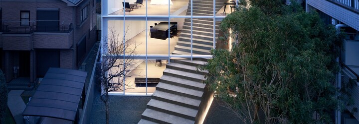 Architektura nemá limity. V Japonsku navrhli dům, skrz který vede schodiště až do zahrady