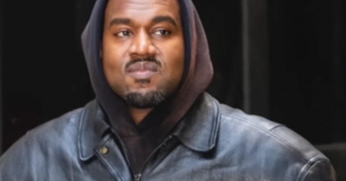 Shopify dal ban stránce Yeezy: Kanye prodával trička s antisemitskými odkazy