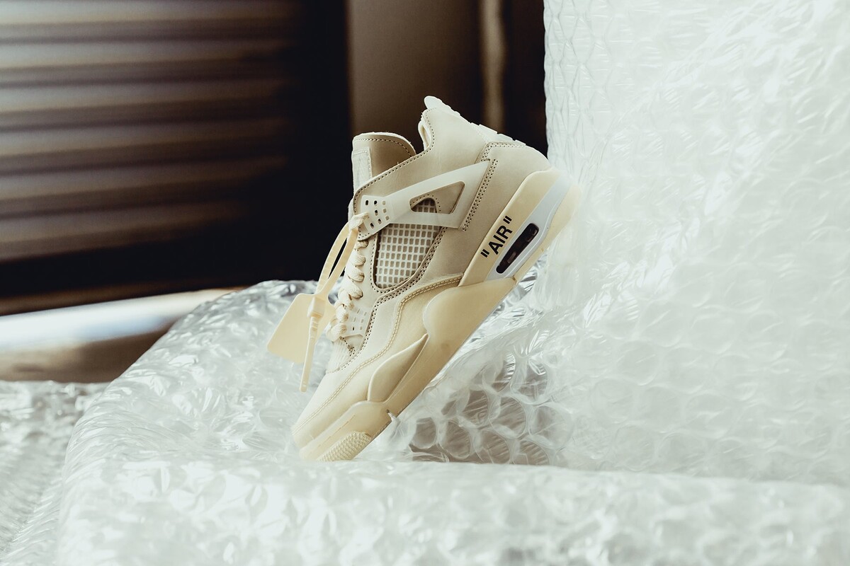 Air Jordan 4 Retro SP W, Off-White™