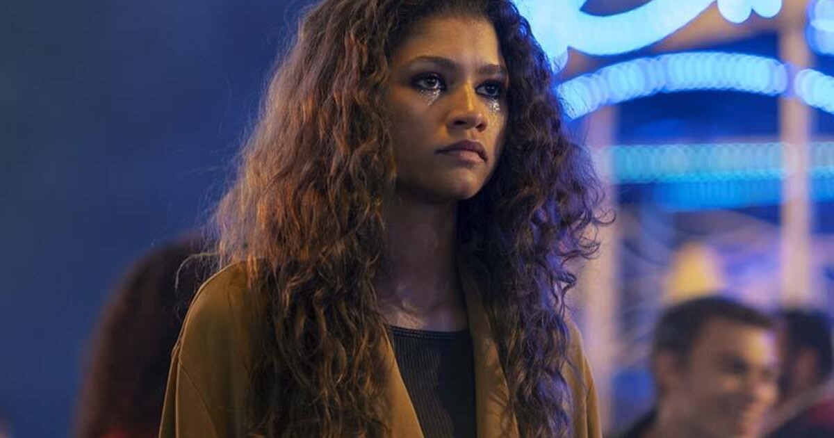 Skvělé zprávy pro fanoušky a fanynky Euphorie. Třetí řada se konečně začíná blížit realitě