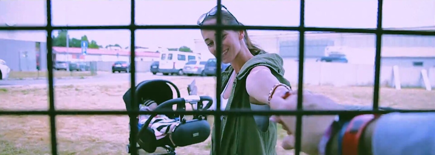 Egův šílený rap do hudby, kterou určitě ocení zejména kluby. Máme tu konkurenci pro Žijeme len raz?
