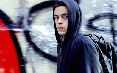 Elliotovo hackování je autentické, aneb co o seriálu Mr. Robot (možná) ještě nevíš Elliotovo hackování je autentické, aneb co o seriálu Mr. Robot (možná) ještě nevíš