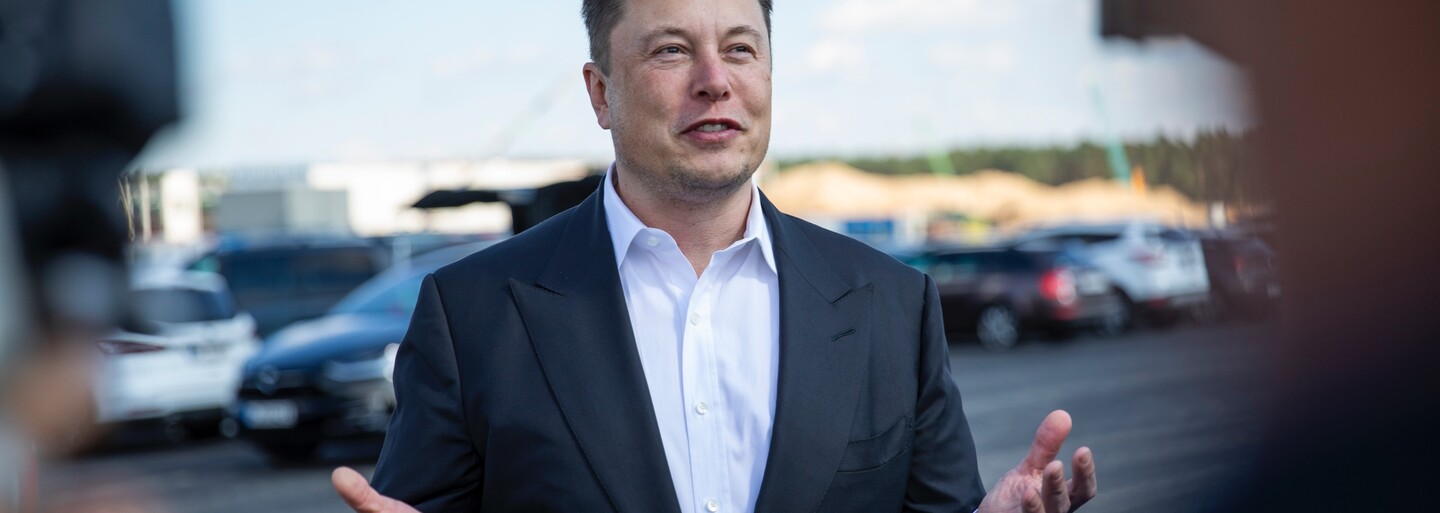 Elon Musk stále více couvá z koupě Twitteru