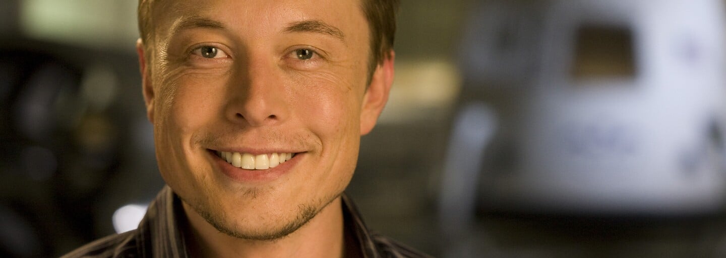 Elon Musk zrušil rezerváciu na elektromobil Tesla, zákazník bol vraj príliš kritický