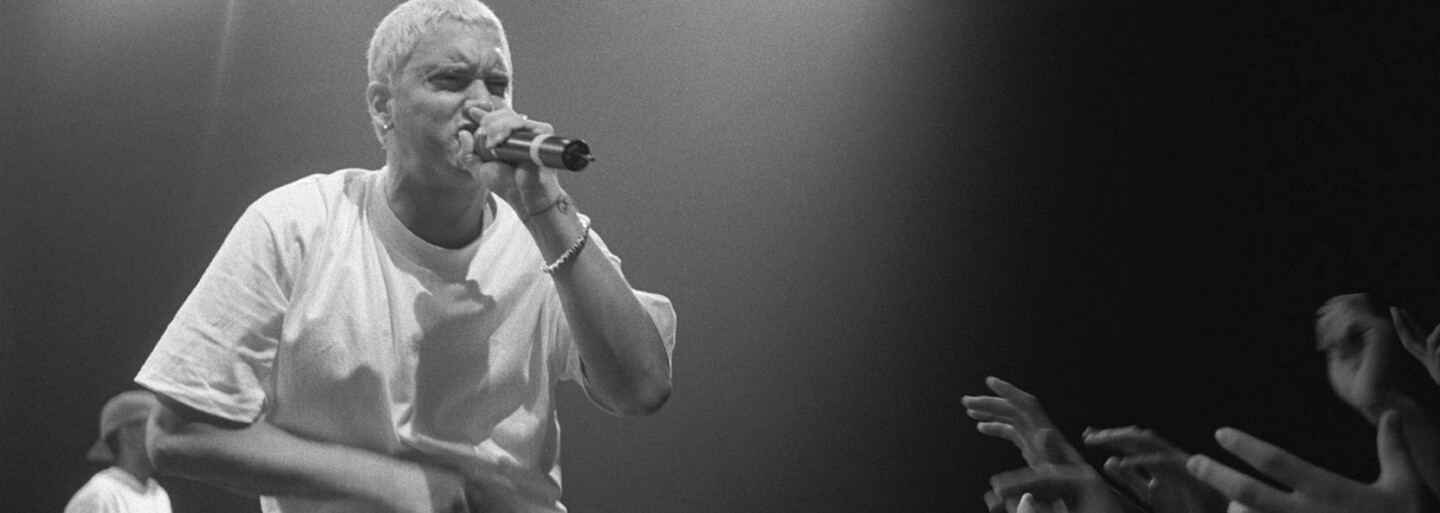 Eminem vypouští novou skladbu z chystaného alba. Odsuzuje v ní rasismus a policejní brutalitu