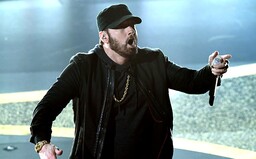 Eminem vystoupil na předávání Oscarů, legendární Lose Yourself si vysloužilo potlesk vestoje od celého Hollywoodu