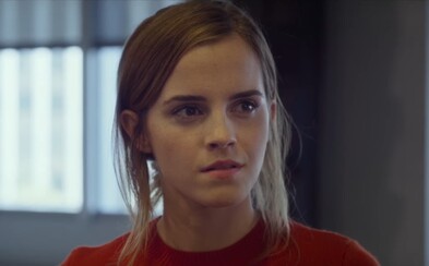 Emma Watson je odhodlaná odkryť tajomstvá vizionára Toma Hanksa a zastaviť stratu súkromia v sľubných záberoch zo sci-fi thrilleru The Circle Emma Watson je odhodlaná odkryť tajomstvá vizionára Toma Hanksa a zastaviť stratu súkromia v sľubných záberoch zo sci-fi thrilleru The Circle