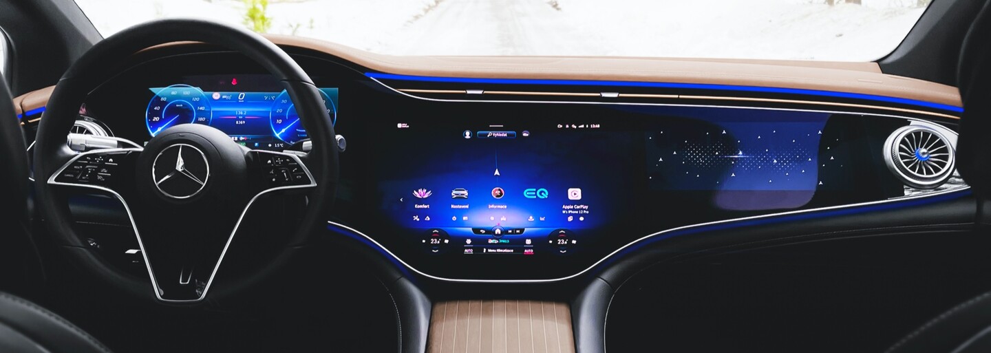 EQS nás v teste opantalo luxusom a technológiami, dala však pýcha značky uvádzaný dojazd až 770 km?