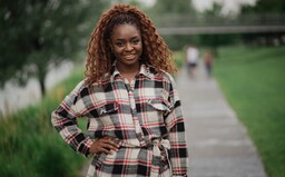 Esther Lubadika začínala kariéru v klipe Kanyeho Westa. Prezradila nám, s ktorým raperom by chcela spolupracovať teraz (Rozhovor)