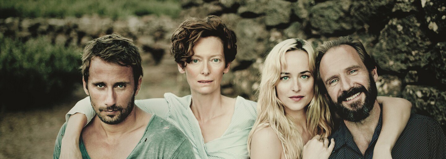 Exces, rock 'n' roll a hviezdne obsadenie. Aj taký je prvý trailer k filmu A Bigger Splash
