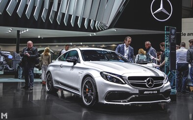 Exkluzívny pohľad do Ženevy: Vyšperkovaná M2-ka, kontroverzné Mansory, dychberúca Regera či špičkové C 63 AMG Exkluzívny pohľad do Ženevy: Vyšperkovaná M2-ka, kontroverzné Mansory, dychberúca Regera či špičkové C 63 AMG
