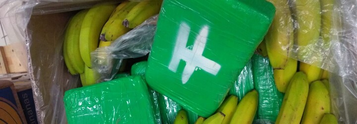 840 kíl kokaínu ležalo v krabiciach s banánmi. V českých supermarketoch našli kontraband za takmer 90 miliónov eur