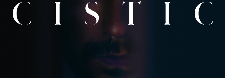 Zo slovenského Čističa sa v objatí dusnej atmosféry vykľula temná dráma osamelého upratovača mŕtvol (Recenzia)