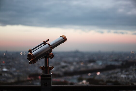 Kdo vynalezl dalekohled?