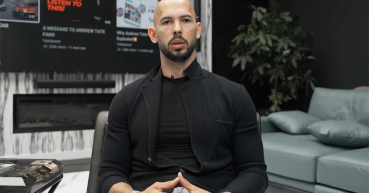 Andrew a Tristan Tate opustili Rumunsko. Míří do Spojených států