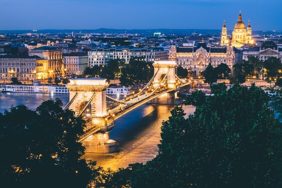 Ktoré hlavné mesto sa nachádza na obrázku?