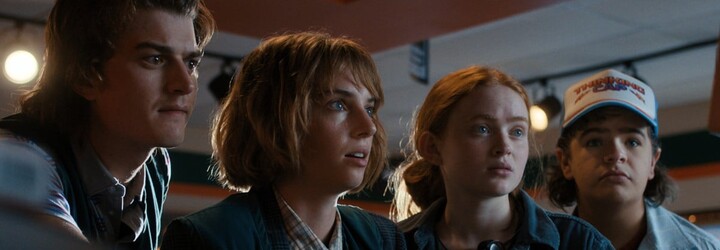 Poznáme platy najlepšie zarábajúcich hercov zo Stranger Things. Dostáva viac Millie Bobby Brown alebo Winona Ryder?