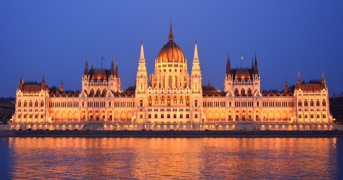 Maďarský parlament ratifikoval vstup Finska do NATO